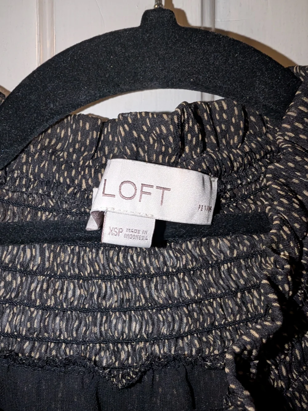 LOFT XS Black Beige Smocked Mock Neck Sheer Blouse Puff Sleeve Work Top